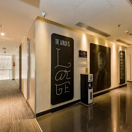 Maxone Premier Melawai Hotell Jakarta Exteriör bild