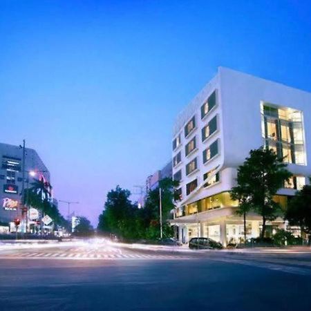 Maxone Premier Melawai Hotell Jakarta Exteriör bild