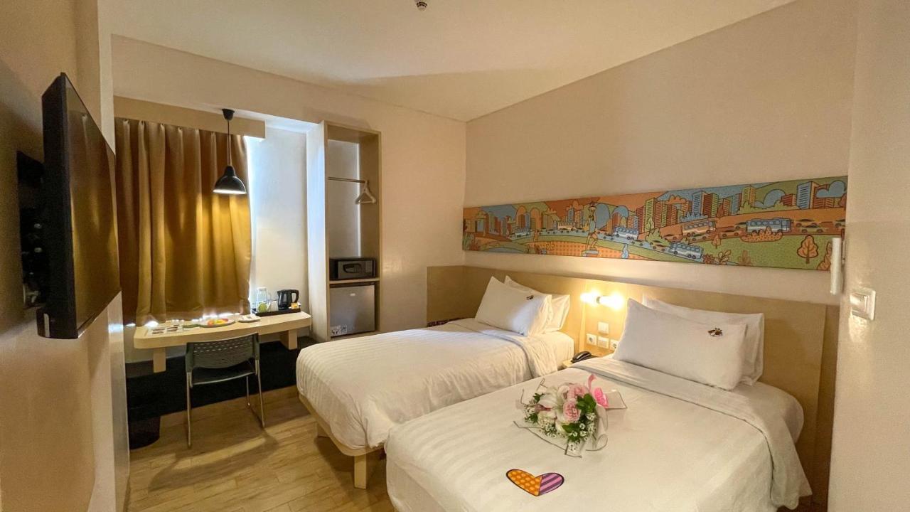 Maxone Premier Melawai Hotell Jakarta Exteriör bild