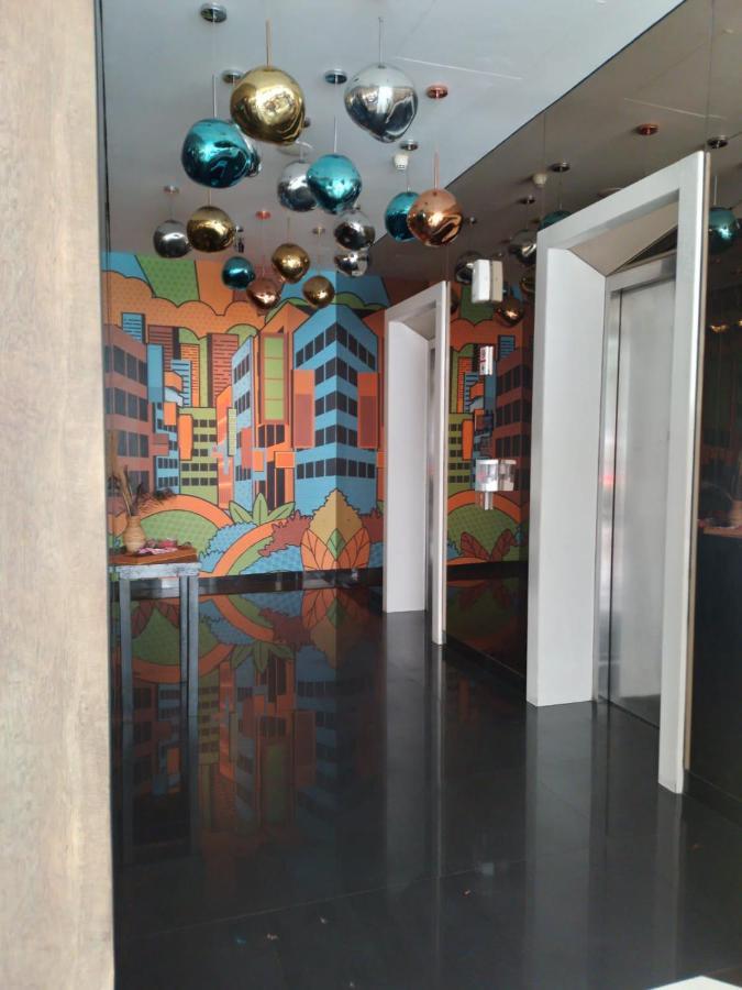 Maxone Premier Melawai Hotell Jakarta Exteriör bild