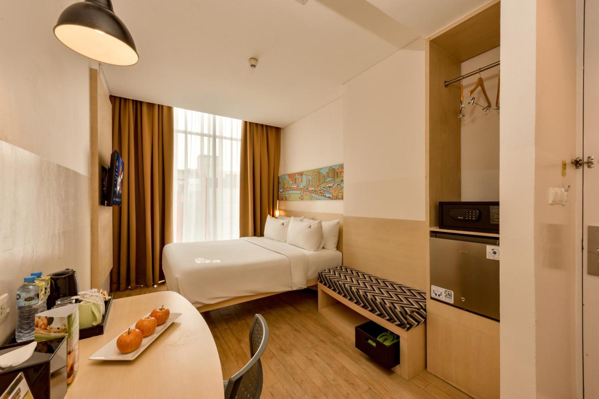 Maxone Premier Melawai Hotell Jakarta Exteriör bild